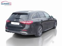 Pogled od pozadi desno