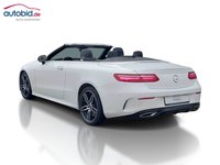 Pogled od pozadi levo