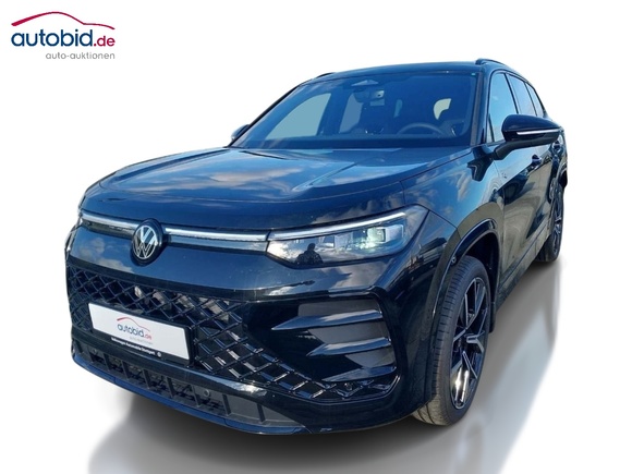 Вид спереди слева