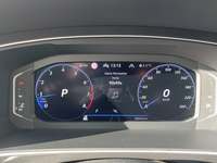 Вид на приборную панель