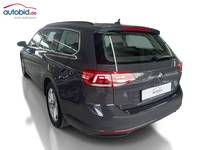 Вид сзади слева