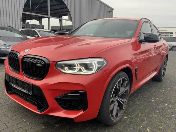 Pogled od napred levo