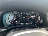 Pogled na kombinovani instrument