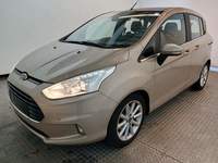 Pogled od napred levo