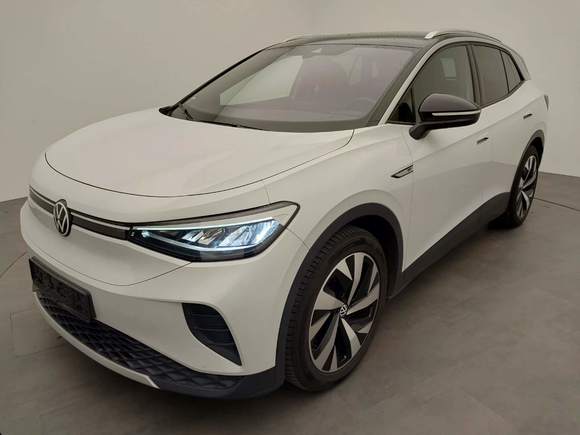 Вид спереди слева