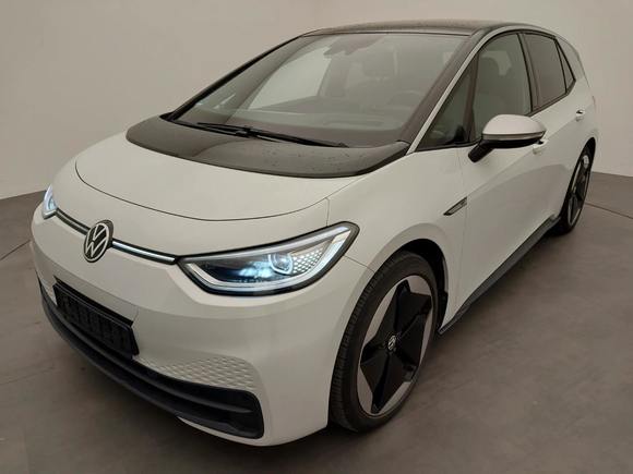 Вид спереди слева