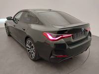 Вид сзади слева