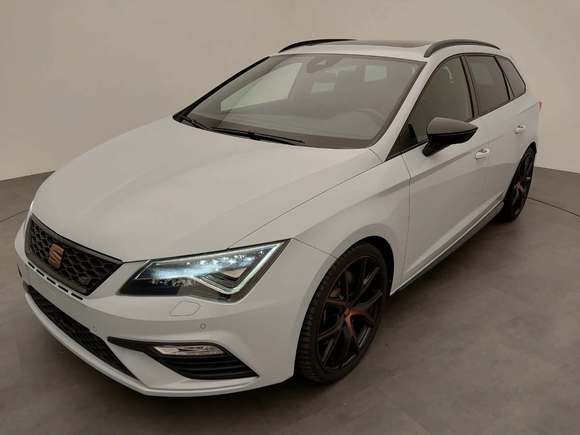 Вид спереди слева