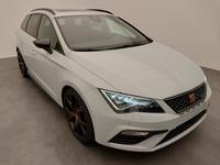 Вид спереди справа