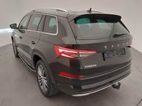 Вид сзади слева