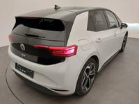 Вид сзади справа