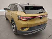 Вид сзади слева