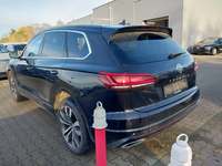 Pogled od pozadi levo