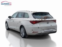 Pogled od pozadi levo