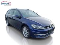 Skats no labās puses priekšā