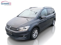 Skats no kreisās puses priekšā