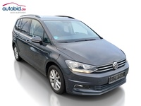 Skats no labās puses priekšā