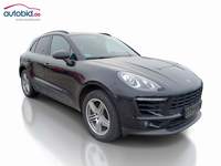 Skats no labās puses priekšā