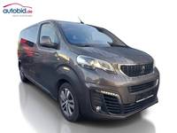 Pogled od napred  desno