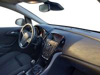 Вид на салон