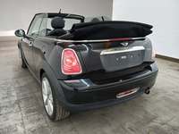 Вид сзади слева