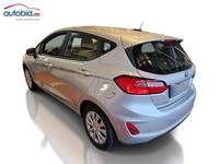 Vaade tagant vasakult