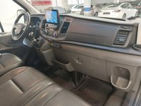 Вид на салон