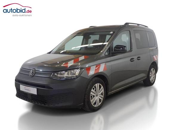 Pogled od napred levo