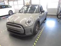 Mini Cooper Aut. Essential Tri.. Mini Cooper Aut. Essential Trim