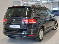 Pogled od pozadi desno