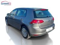 Pogled od pozadi levo