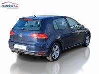 Pogled od pozadi desno