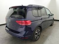 Pogled od pozadi desno