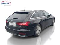 Pogled od pozadi desno