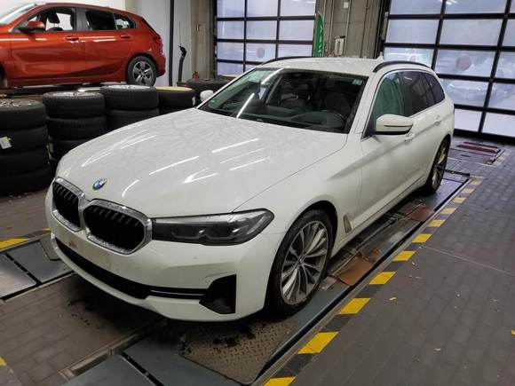 Vista dianteira esquerda