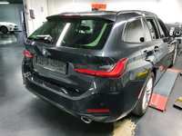 Vista trasera derecha