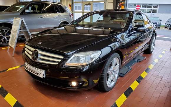 Vista delantera izquierda