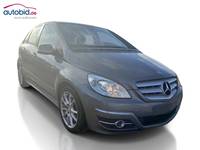 Náhled zpředu zprava