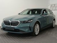 Pogled od napred levo