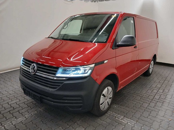 Pogled od napred levo