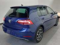 Pogled od pozadi desno