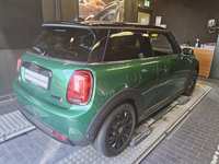 Widok z tyłu po stronie prawej