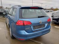 Pogled od pozadi levo