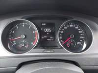 Pogled na kombinovani instrument