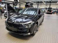 Pogled od napred levo