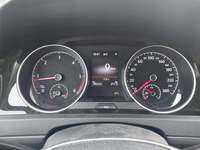 Pogled na kombinovani instrument