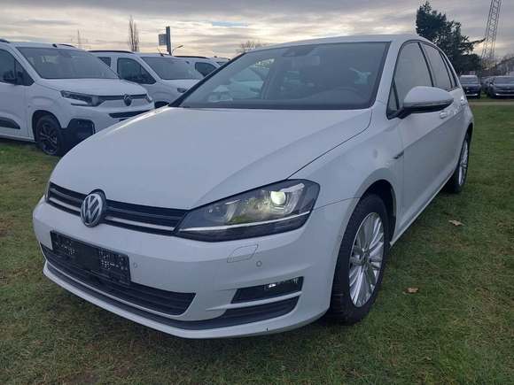 Pogled od napred levo