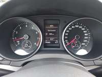 Pogled na kombinovani instrument