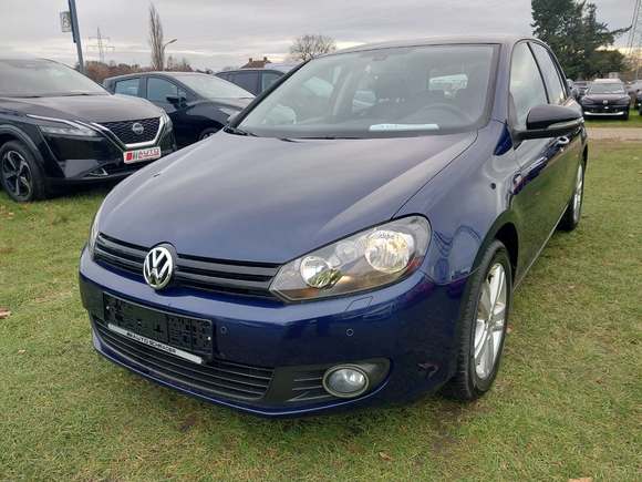 Pogled od napred levo