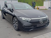 Pogled od napred  desno